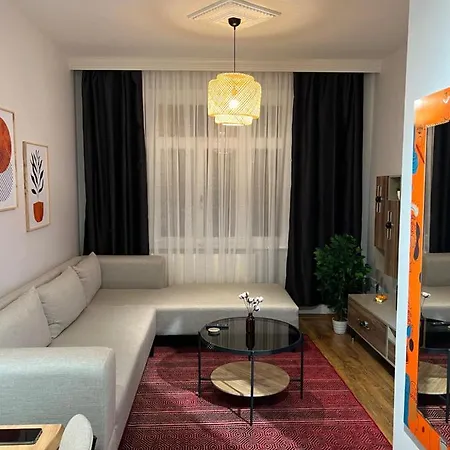 Apartment Peaceful And Perfectly Located In Cihangir Istanbul